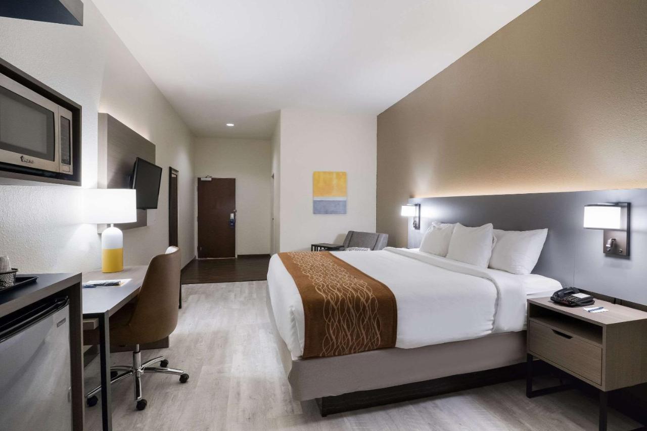 Comfort Inn & Suites Victoria North Extérieur photo
